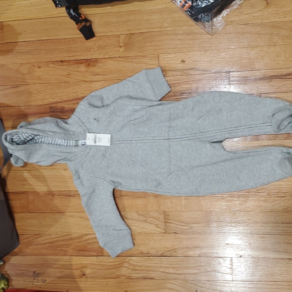 NWT baby gap bunting